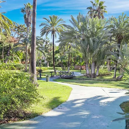 Casa Cadiz 607 Playas Del Duque Marbella