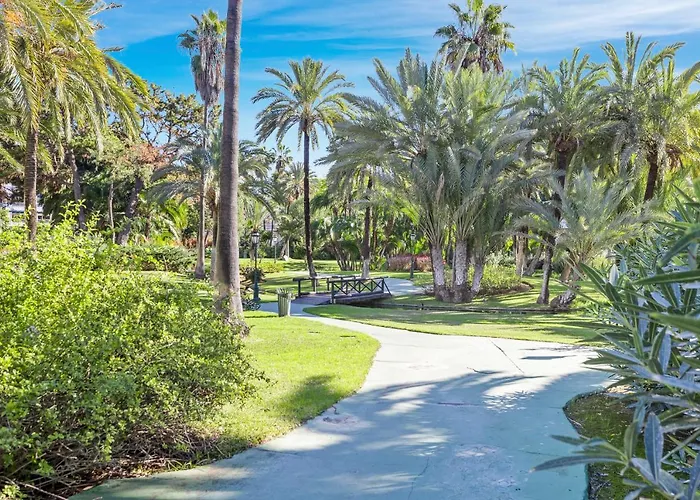 Casa Cadiz 607 Playas Del Duque Marbella