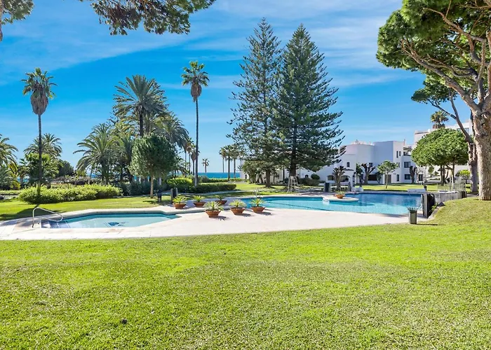 Casa Cadiz 607 Playas Del Duque Marbella