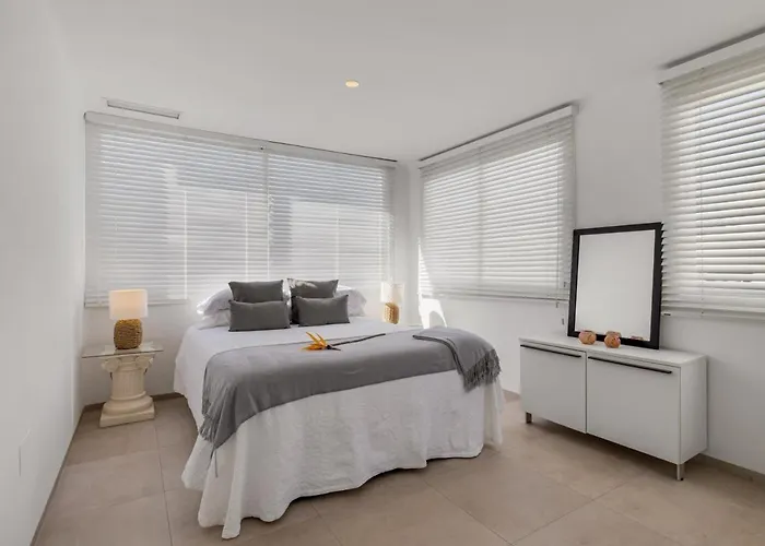 Casa Cadiz 607 Playas Del Duque Marbella